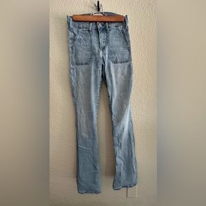 Light wash bootleg gap jeans